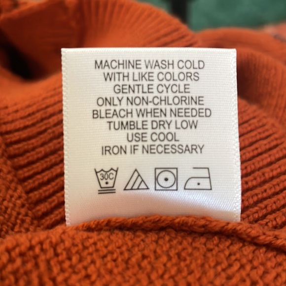 Olivia Sky Women's Burnt Orange and Navy V Neck Cardigan with Pockets Size Large - Picture 8 of 8